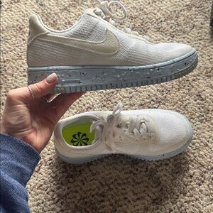 NIKE AIR FORCE 1 Crater Flyknit— Size 6.5